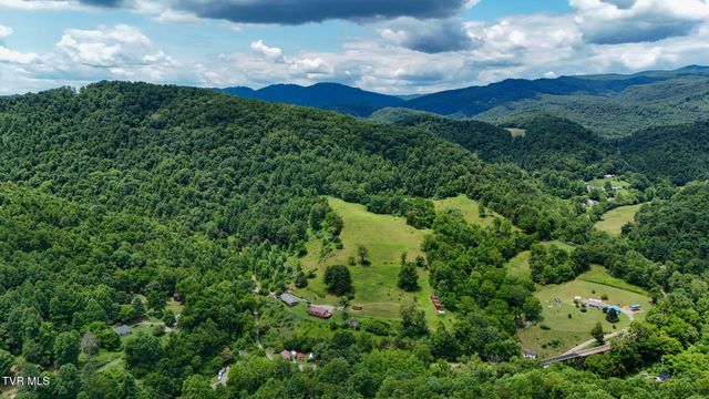 186 Gunport Drive, Duffield, VA 24244