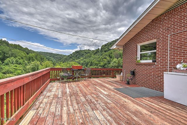 186 Gunport Drive, Duffield, VA 24244