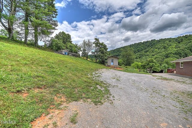 186 Gunport Drive, Duffield, VA 24244
