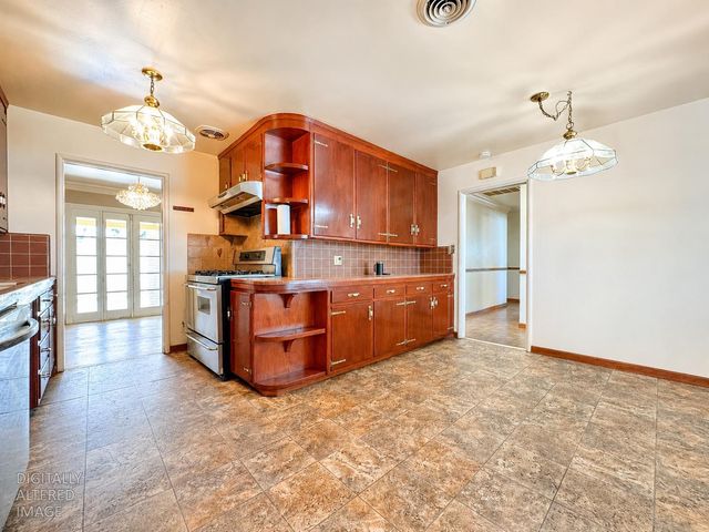 1422 Oakwood Dr, Modesto, CA 95350