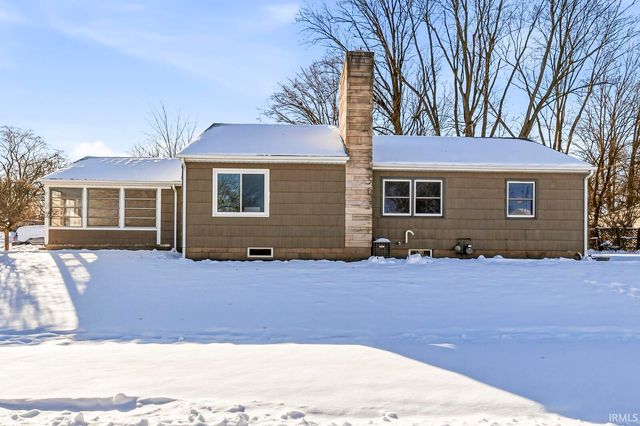 2903 Erskine Boulevard, South Bend, IN 46614