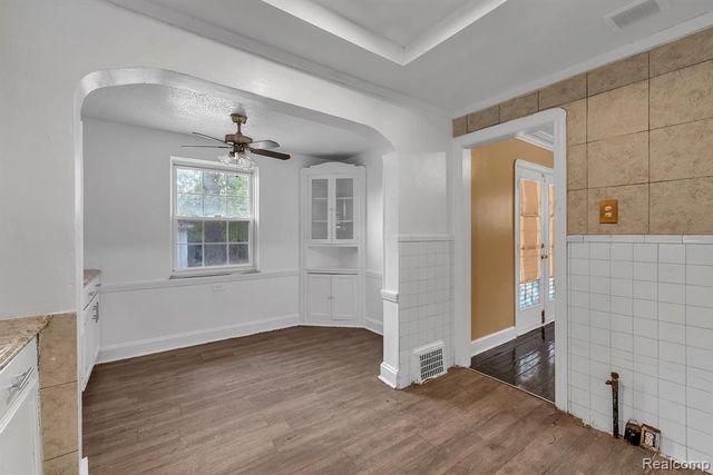 5061 Bishop Street, Detroit, MI 48224