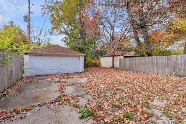 5061 Bishop Street, Detroit, MI 48224