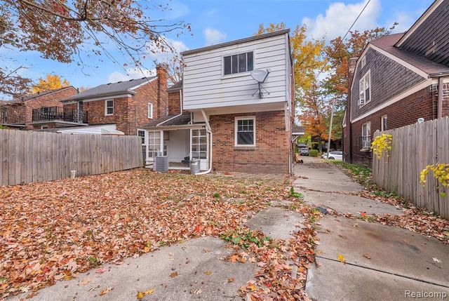 5061 Bishop Street, Detroit, MI 48224