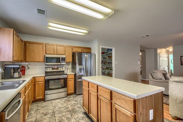 3601 MARIETTA LN, Schertz, TX 78154
