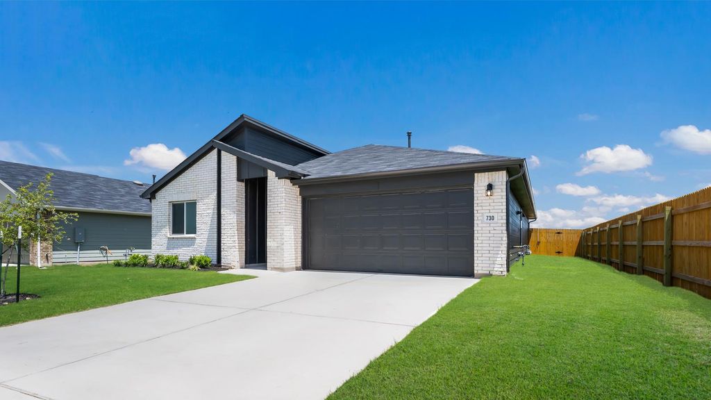 470 CAROLINA BUCKTHORN DR, Kyle, TX 78640