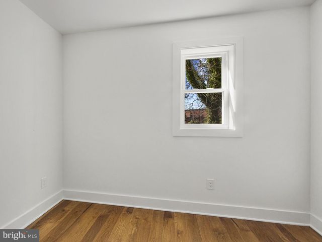 236 DIVISION AVE NE, Washington, DC 20019