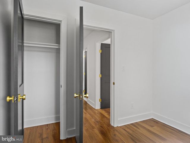 236 DIVISION AVE NE, Washington, DC 20019