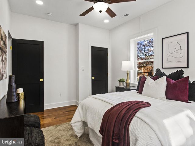 236 DIVISION AVE NE, Washington, DC 20019