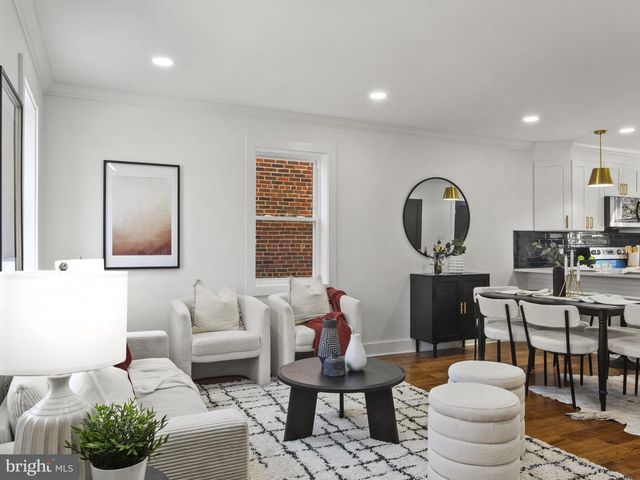 236 DIVISION AVE NE, Washington, DC 20019