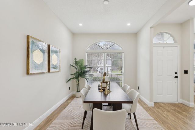 3699 JULIET LEIA Circle S, Jacksonville, FL 32218