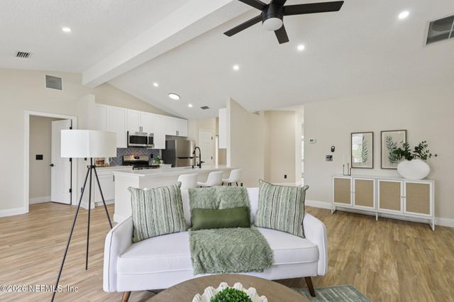 3699 JULIET LEIA Circle S, Jacksonville, FL 32218