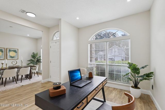 3699 JULIET LEIA Circle S, Jacksonville, FL 32218