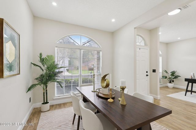 3699 JULIET LEIA Circle S, Jacksonville, FL 32218