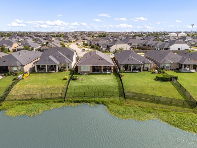 29102 Rustic Orchard Lane, Fulshear, TX 77441