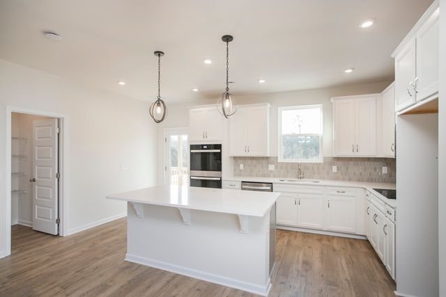 1308 Godwin Rd, Hermitage, TN 37076