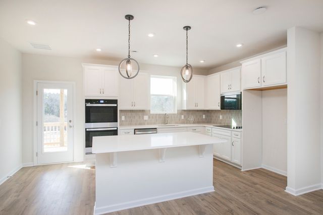 1308 Godwin Rd, Hermitage, TN 37076