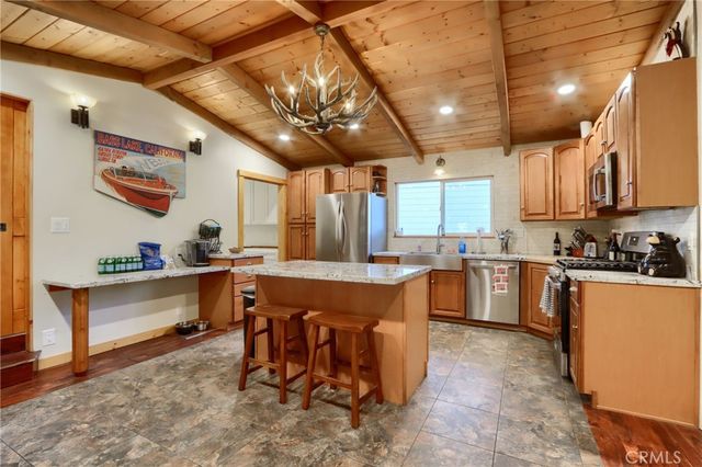 39667 W Idylwild, Bass Lake, CA 93604