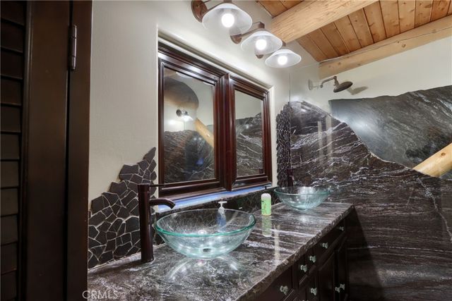 39667 W Idylwild, Bass Lake, CA 93604