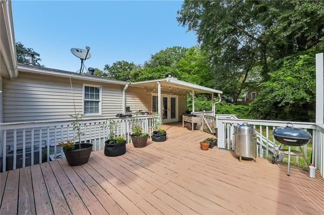 1615 New Hope Road, Lawrenceville, GA 30045