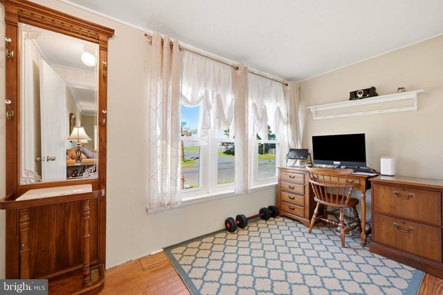 224 E LINWOOD AVE, Maple Shade, NJ 08052