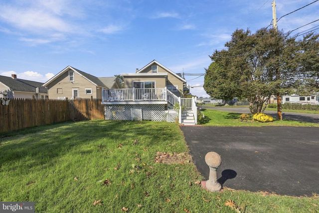 224 E LINWOOD AVE, Maple Shade, NJ 08052