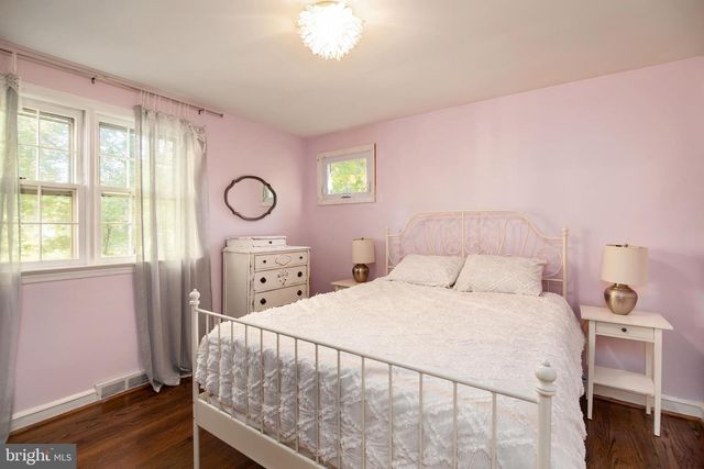 37 PAXON DR, Wilmington, DE 19803