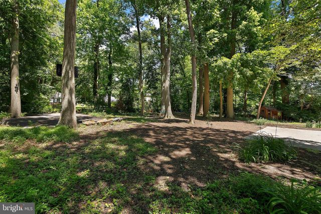37 PAXON DR, Wilmington, DE 19803