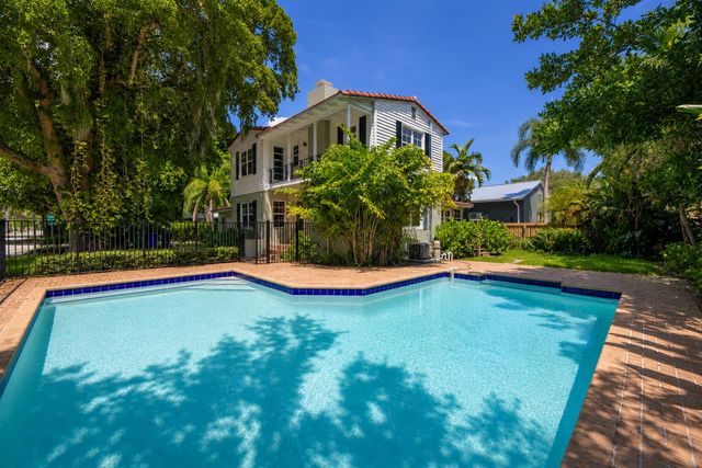 1601 SE 2ND Street, Fort Lauderdale, FL 33301