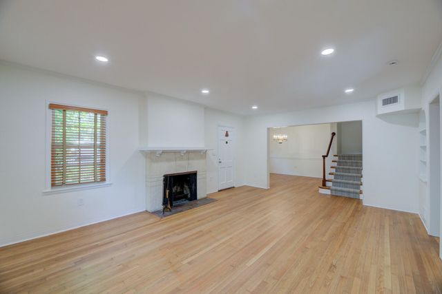 1601 SE 2ND Street, Fort Lauderdale, FL 33301