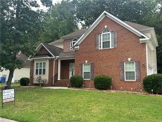 320 Whitehurst LNDG, Chesapeake, VA 23320