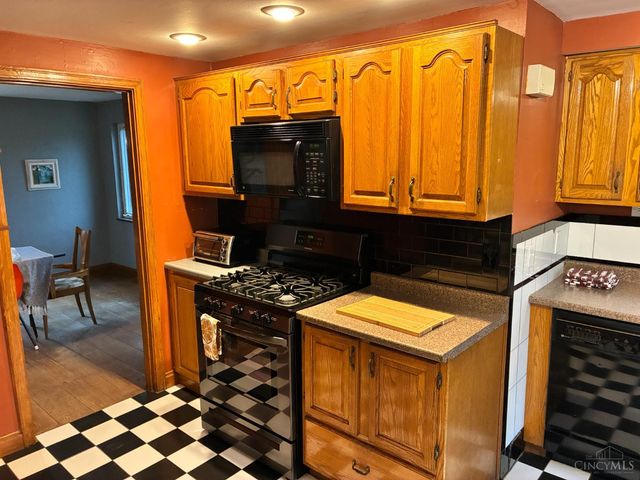 3919 S Clerose Circle, Cincinnati, OH 45205