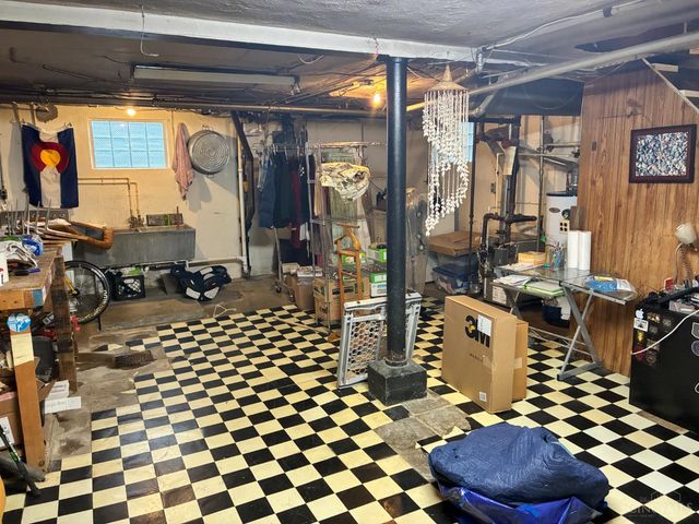 3919 S Clerose Circle, Cincinnati, OH 45205