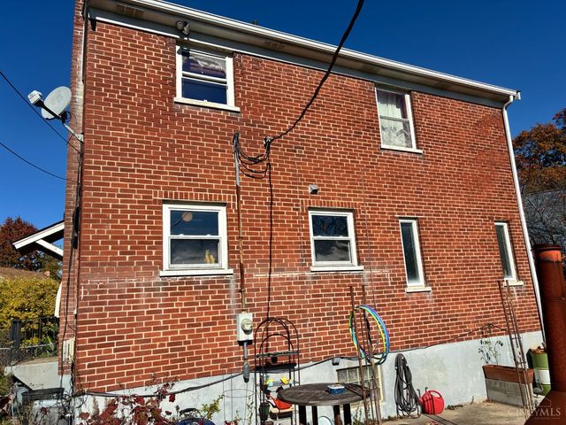 3919 S Clerose Circle, Cincinnati, OH 45205