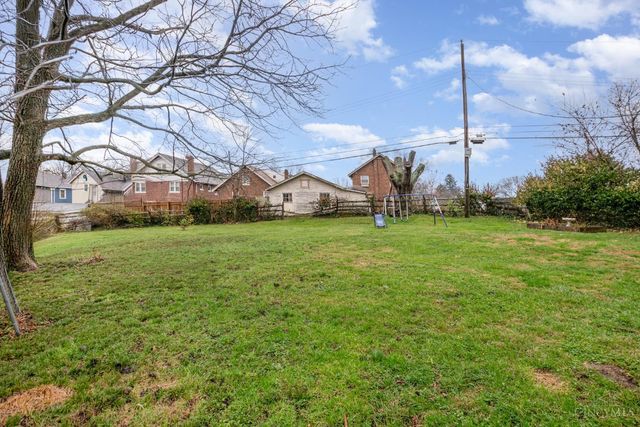 3919 S Clerose Circle, Cincinnati, OH 45205