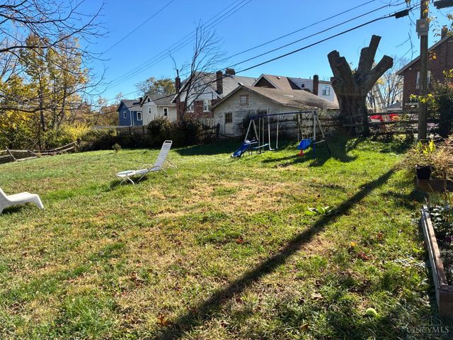 3919 S Clerose Circle, Cincinnati, OH 45205