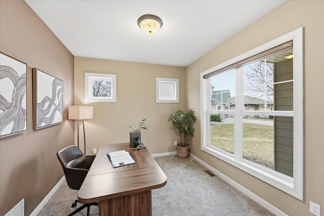 7707 Oxbow Creek Circle N, Brooklyn Park, MN 55445