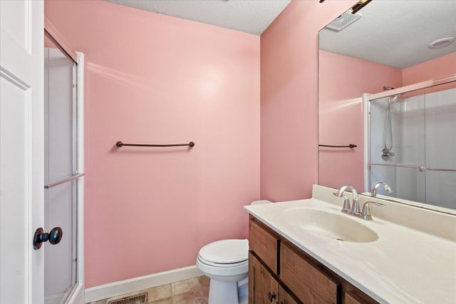 7707 Oxbow Creek Circle N, Brooklyn Park, MN 55445