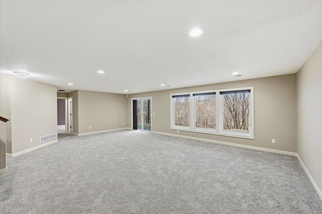 7707 Oxbow Creek Circle N, Brooklyn Park, MN 55445