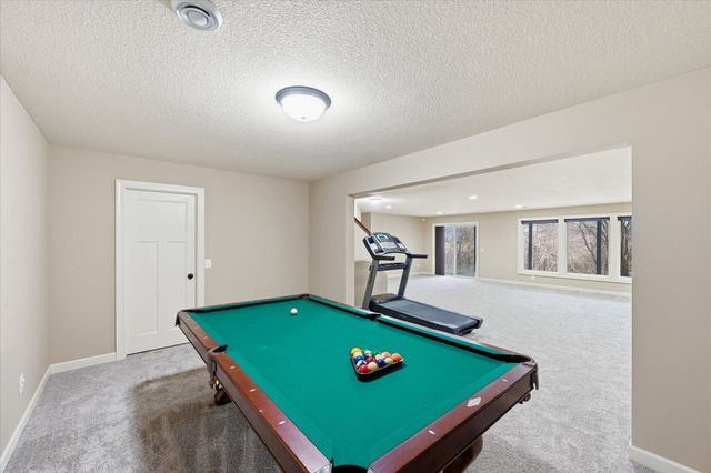 7707 Oxbow Creek Circle N, Brooklyn Park, MN 55445