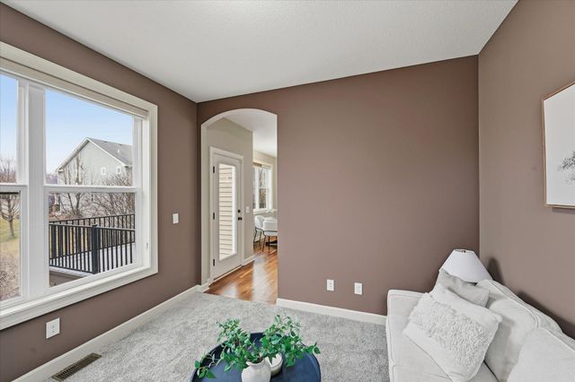 7707 Oxbow Creek Circle N, Brooklyn Park, MN 55445