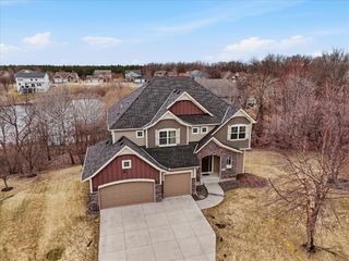 7707 Oxbow Creek Circle N, Brooklyn Park, MN 55445