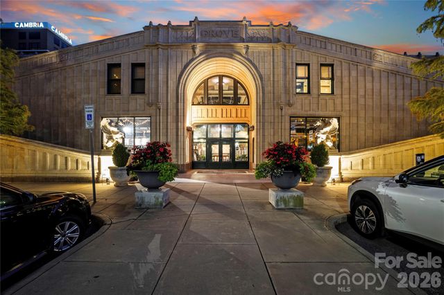 221 Summit Street, Asheville, NC 28803