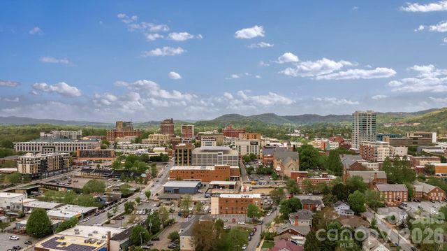 221 Summit Street, Asheville, NC 28803