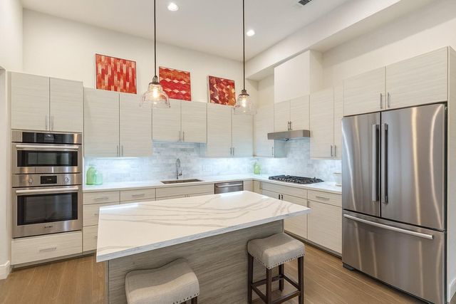 3405 Robin Rose Lane, Houston, TX 77080