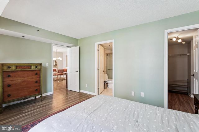 1200 BRADDOCK PL #204, Alexandria, VA 22314