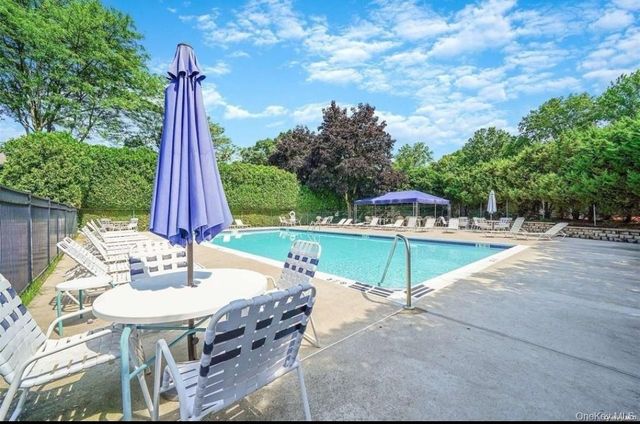 207 Sara Circle, Port Jefferson Station, NY 11776