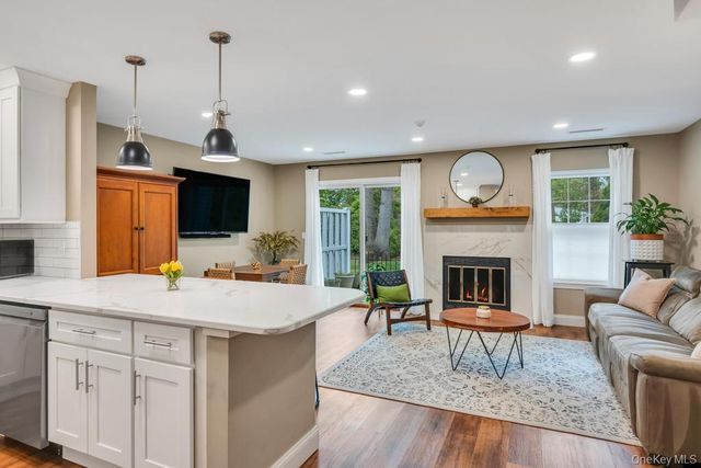 207 Sara Circle, Port Jefferson Station, NY 11776