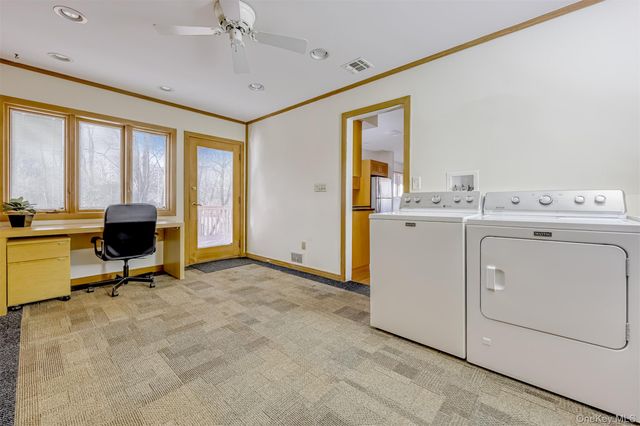 11 Fleetwood Avenue, Chestnut Ridge, NY 10977