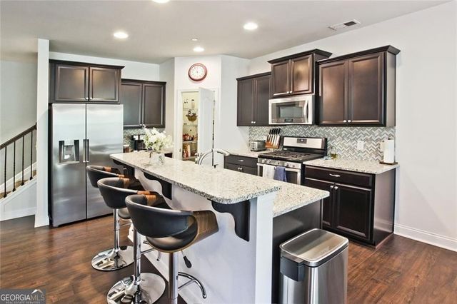 112 Davina Drive, Smyrna, GA 30082